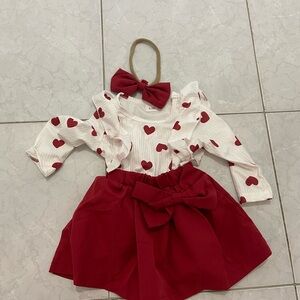 Cute Heart Patterned dress with Bow size 6-9 months